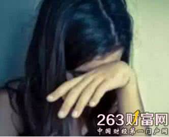 女孩发现自己竟是男性 发现自己竟是男性 震惊！19岁女孩发现自己竟是男性究竟是为什么？