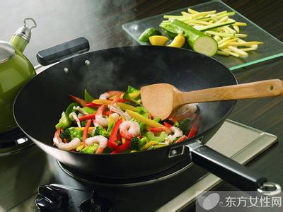 揭秘6大不健康的炒菜习惯