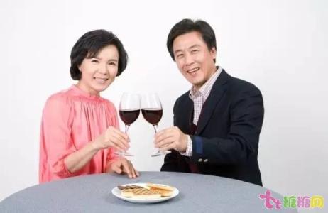 四十岁以后如何做夫妻 四十岁夫妻如何相处 夫妻相处四个潜规则