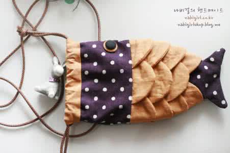 小鱼儿表情包动图 (1)小鱼包英文 图31张编号079