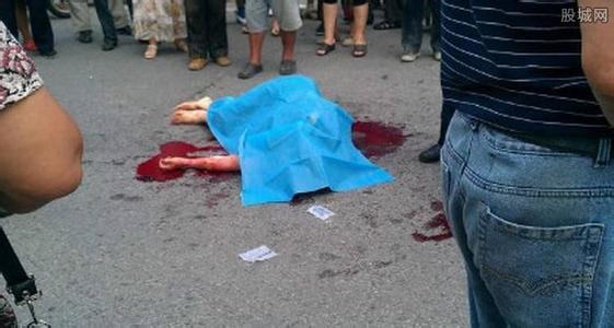 广宗杀人斧头砍死几个 如果杀人不犯法，我第一时间砍死这个设计湿