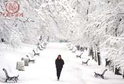 女人梦见下鹅毛大雪 梦见下大雪 梦见下鹅毛大雪