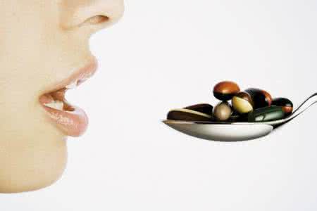 孕妇不能吃哪些药物 这些药物喝酒不能吃,否则可能致死!