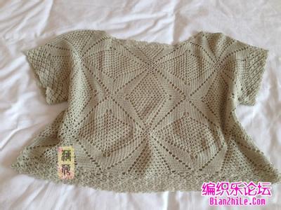米白方格衣钩针图解 【钩针】方格花短袖美衣的图解