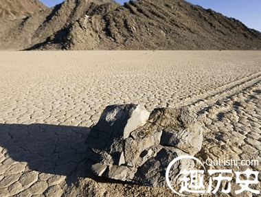 美国死亡谷移动的石头 揭秘：美国死亡谷移动的石头是怎么回事？