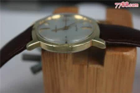 海鸥手表日历怎么调节 摩凡陀手表 摩凡陀手表怎么调日历?