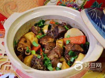 砂锅焖羊肉 山药砂锅焖羊肉