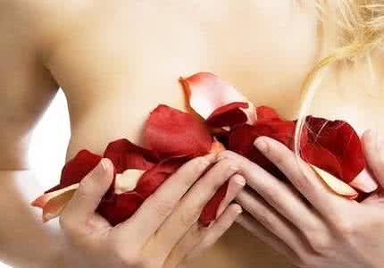 乳腺癌一定要放化疗吗 乳腺癌一定要化疗吗 患乳腺癌 一定要对乳房说再见?