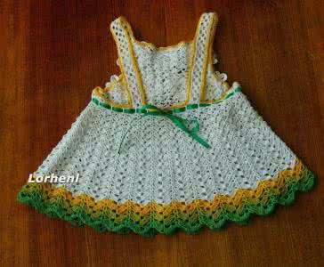 钩针雏菊花编织的图解 钩针：小女孩的雏菊吊带裙 （图解）