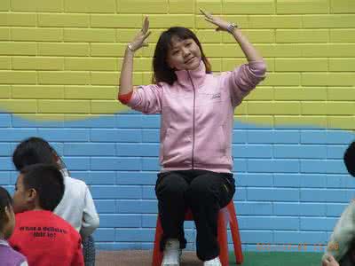 衣着打扮 幼儿教师衣着打扮 幼儿异性打扮易诱发“性变态”