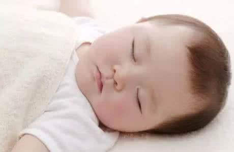 忌奶后如何哄孩子睡觉 宝宝忌奶后如何哄睡觉 哄孩子睡觉12忌，最后一条你肯定中招！