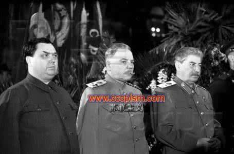 马林科夫 赫鲁晓夫 斯大林原定接班人马林科夫如何被赫鲁晓夫清除出中央|苏共|接班人