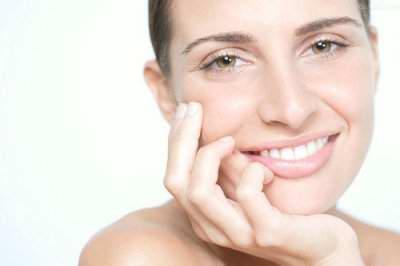 敏感肌肤护肤品排行 敏感肌肤用什么护肤品 脸部皮肤过敏怎么办 敏感肌肤用什么护肤品