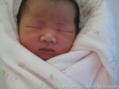 宝宝腿型变化图解 图解：我的宝宝怎么变丑了？  |  新生儿鼻尖上的小白点