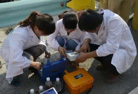 高速公路应急救援 开展高速公路应急救援人员心理辅导培训的探讨