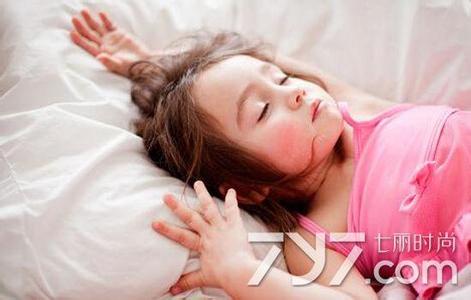 几点睡觉有助于长高 孩子几点睡觉最能长高个？