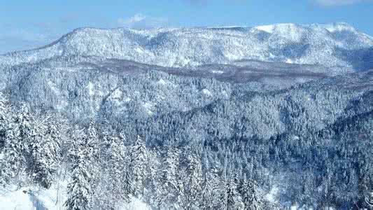 梦见冰天雪地 梦见冰 梦见冰天雪地