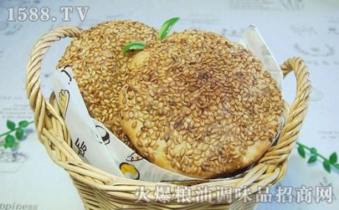 芝麻烤饼 一品烧饼的做法(芝麻烧饼/馅心烤饼的配方和做法)