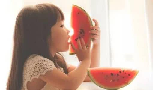 孩子你的天赋妈妈懂 孩子 你的天赋妈妈懂 妈妈课堂之“听”懂孩子的画，“读”懂孩子的心