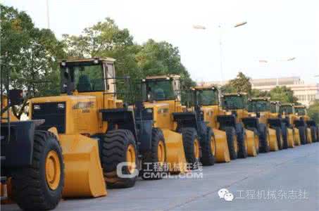 铲土运输机械 铲土运输机械 铲土运输机械行业应该如何发展