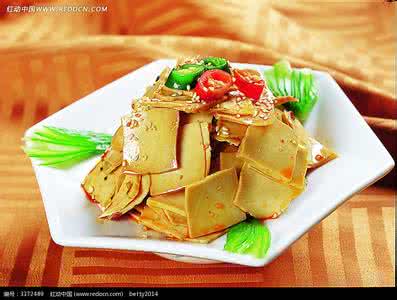舌尖上的中国醉蟹做法 一盘豆腐干引发的舌尖冲动,醉了。豆腐绝版美味吃法:可乐豆腐干