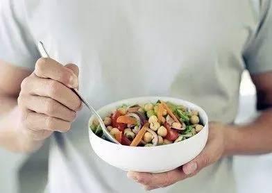 吃肉好还是吃素好 研究发现吃素比吃肉更长寿