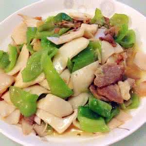 杏鲍菇炒肉片的做法 青椒肉片炒杏鲍菇的做法步骤