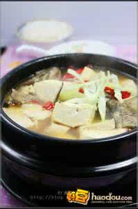 明太鱼炖豆腐 明太鱼炖豆腐 这样做能使明太鱼味道变好