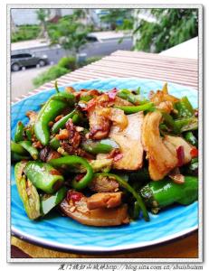 回锅肉的家常做法 五花肉的最高境界:家常回锅肉