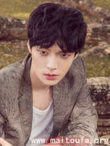 长脸短发烫发发型图片 2015男士韩式烫发发型 长脸男生最佳修颜发型