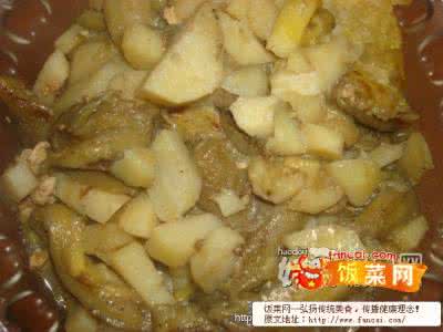 茄子炖土豆的简单做法 茄子炖土豆的做法大全