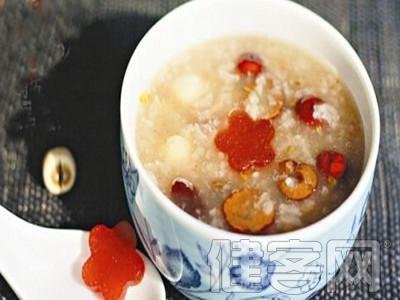 调理月经吃什么食物 月经不调吃什么？