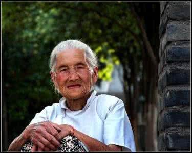 老年人生命历程回顾 老年人要追求生命的丰度