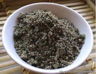 芝麻核桃粉一天吃几勺 每天两勺芝麻核桃粉 补脑益智又生发