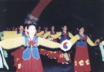 图们朝鲜族博物馆 图们朝鲜族手鼓舞(图)