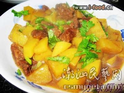 咖喱牛肉的做法 咖喱土豆牛肉的做法 这样做的口感更浓厚