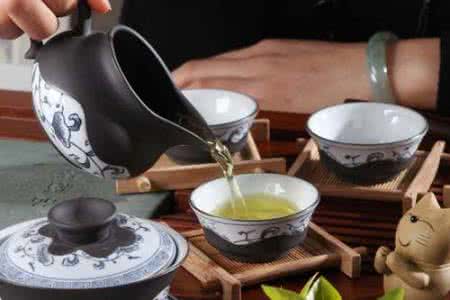 饮茶的礼仪主要涉及 饮茶礼仪 饮茶礼仪 喝茶时要哪些礼仪
