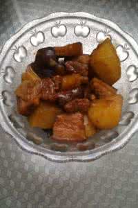 红烧排骨好吃有秘诀 厨子老爸独传的红烧排骨秘诀 真是太好吃啦！