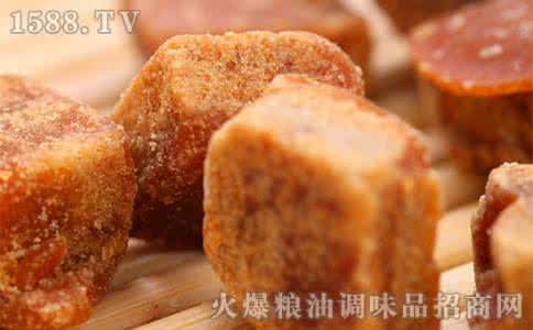 黄糖可以代替红糖吗 黄糖和红糖的区别