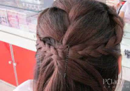 蝎子辫的编法图解步骤 蝎子辫的编法图解步骤 这是女生的最爱