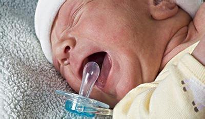 母乳性黄疸如何治疗 母乳性黄疸怎么办 如何治疗母乳性黄疸