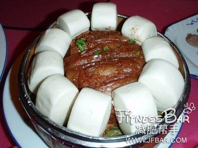 猪肉真的是败肉类吗 馒头猪肉比拼 淀粉肉类谁更易使你发胖