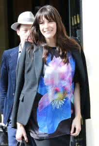 男士超短开襟齐裆裤 【新提醒】也仿潮流开襟披肩