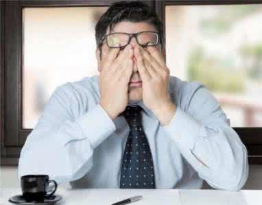 男人掉头发是肾虚吗 肾虚注意事项 肾虚时的八大信号 男人要注意