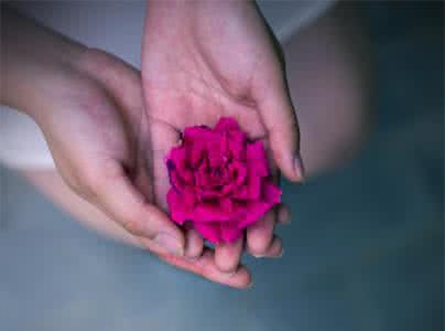 温暖心灵的情感美文 真正属于我的人永远不会错过【情感美文】