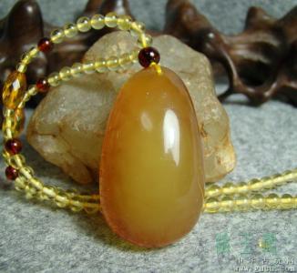 珍珠蜜蜡 珍珠蜜蜡 鸡蛋蜜蜡与珍珠蜜蜡介绍