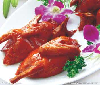 脆皮乳鸽 （美食典故）脆皮红烧乳鸽