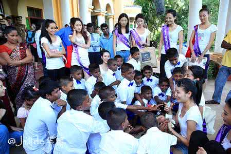 2014环球小姐总决赛 【斯里兰卡】2014中国环球小姐斯里兰卡行：世界因你们而美丽_许乃蜻