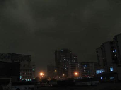 北京盗梦空间 《健康北京》白天不懂夜的黑    盗梦空间