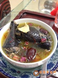 乌鸡汤的做法 家常汤品做法—乌鸡汤,如何做好喝的乌鸡汤